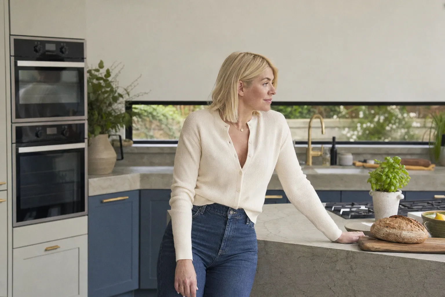 Holly Willoughby Launches YouTube Lifestyle Series Featuring Hollywood and Pop Icons